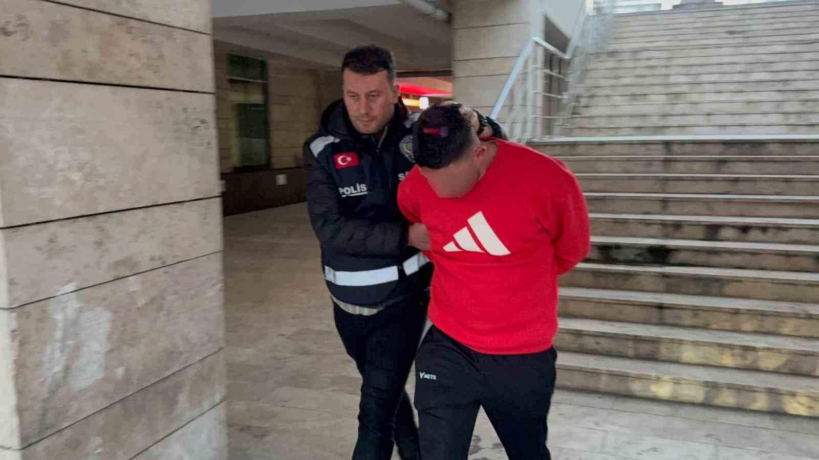 Alkollü sürücü "görevi yaptırmamak için direnme" suçundan tutuklandı