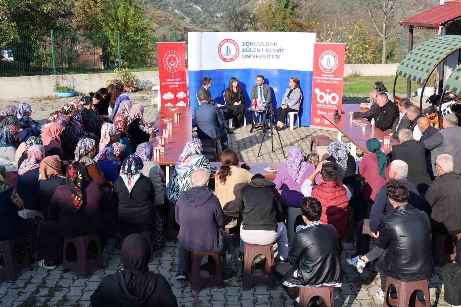 BEUN Bilim Kafe Söyleşileri Köy Halkıyla Buluştu: "Kadına Yönelik Şiddete Hayır"