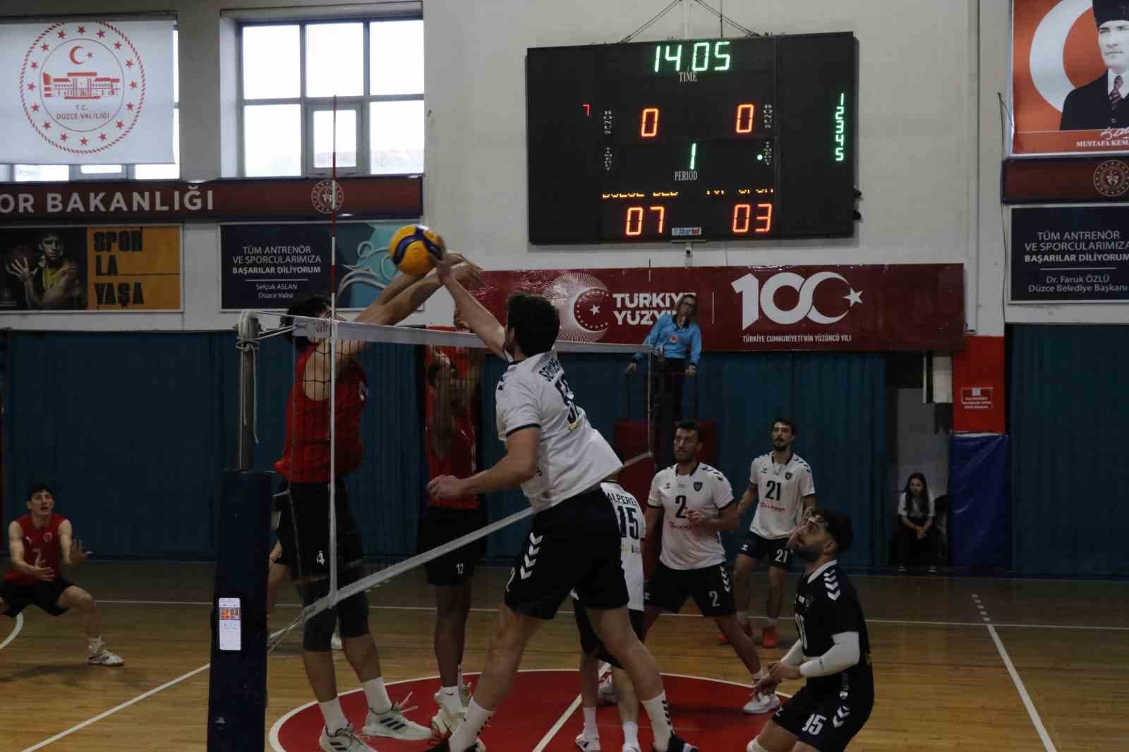 TVF Erkekler 1. Ligi: Düzce Belediyesi Spor Akademisi: 3 - TVF Spor Lisesi : 2