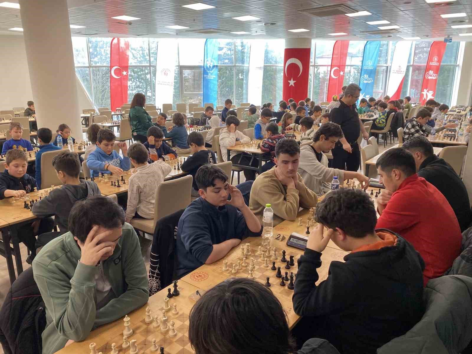 Kastamonu’da Çalışan Gazeteciler Günü satranç turnuvasıyla kutlandı