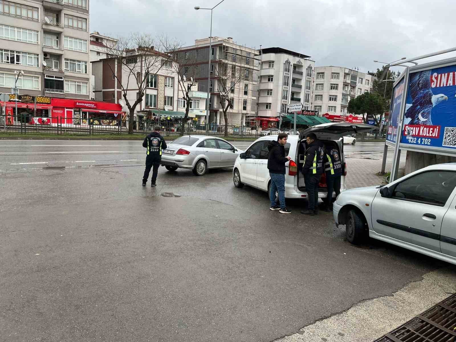 Samsun’da korsan taksi operasyonu: 2 ay men, 53 bin lira ceza