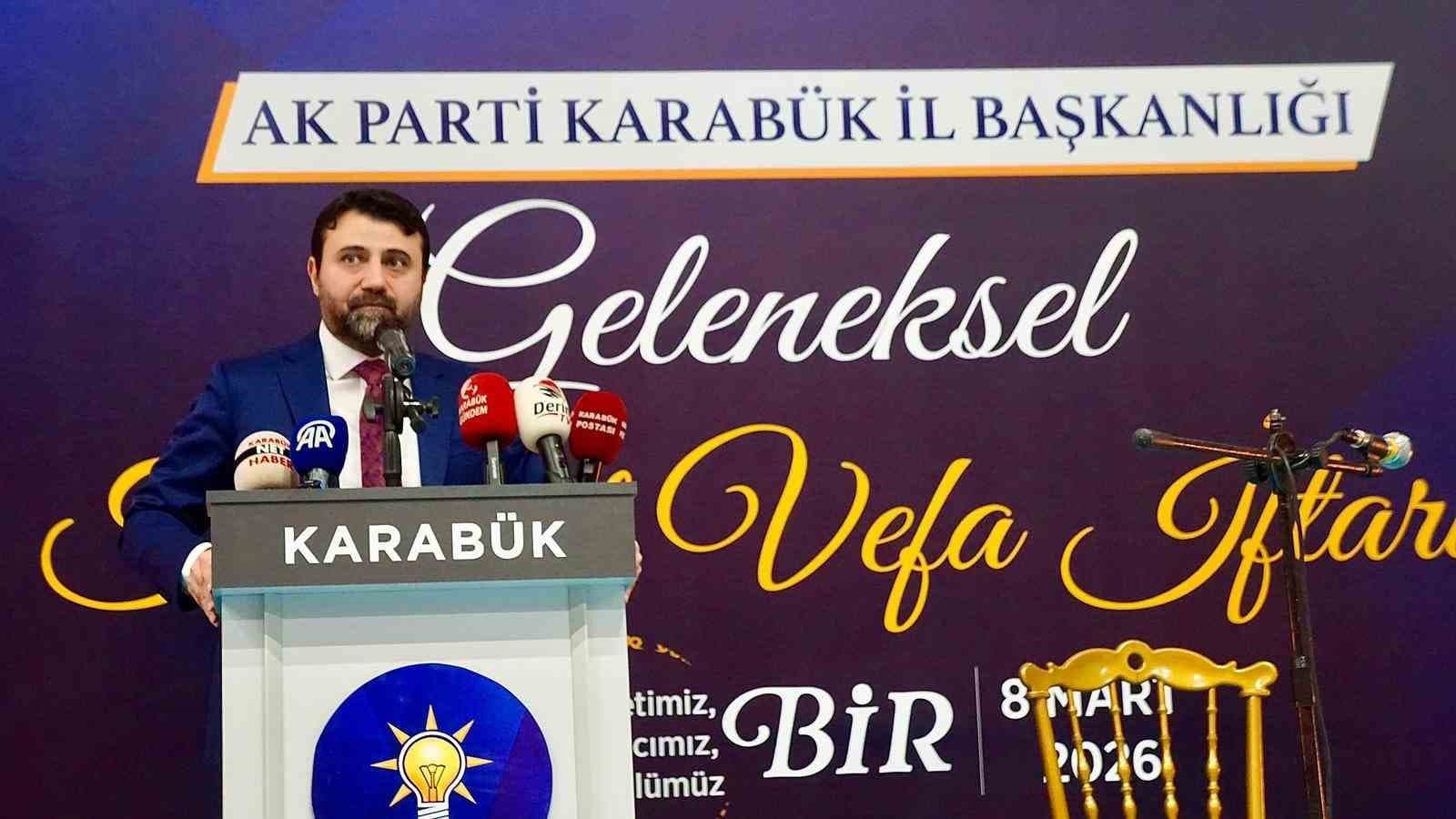 Şahin, "Dünyada sistem diye bir şey kalmadı, yeni düzen sancısı yaşanıyor"