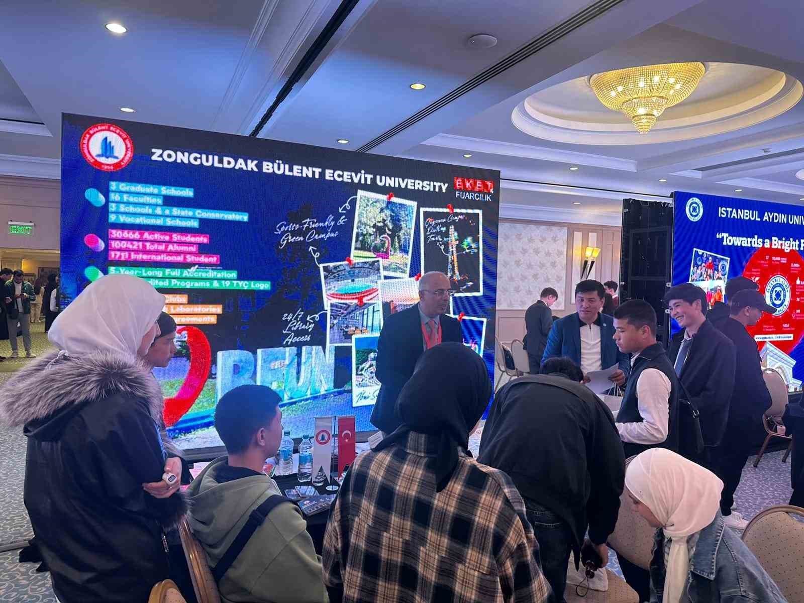 BEUN, Özbekistan’da Aday Öğrencilerin Gözdesi Oldu