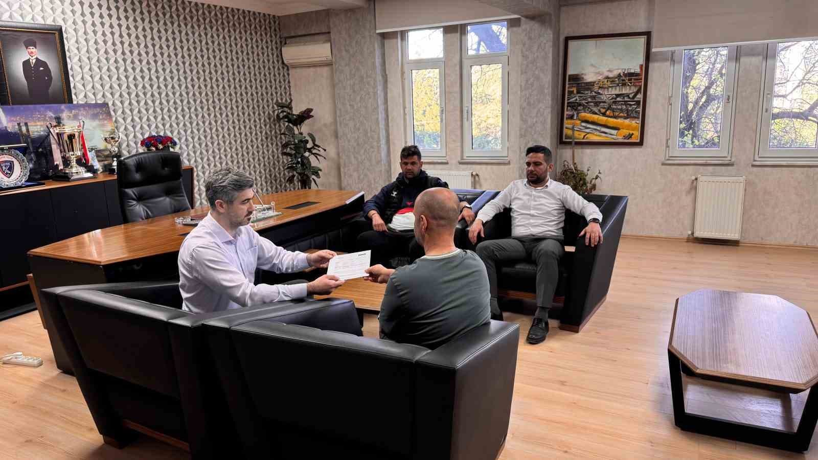 Karabük İdman Yurdu’ndan anlamlı destek