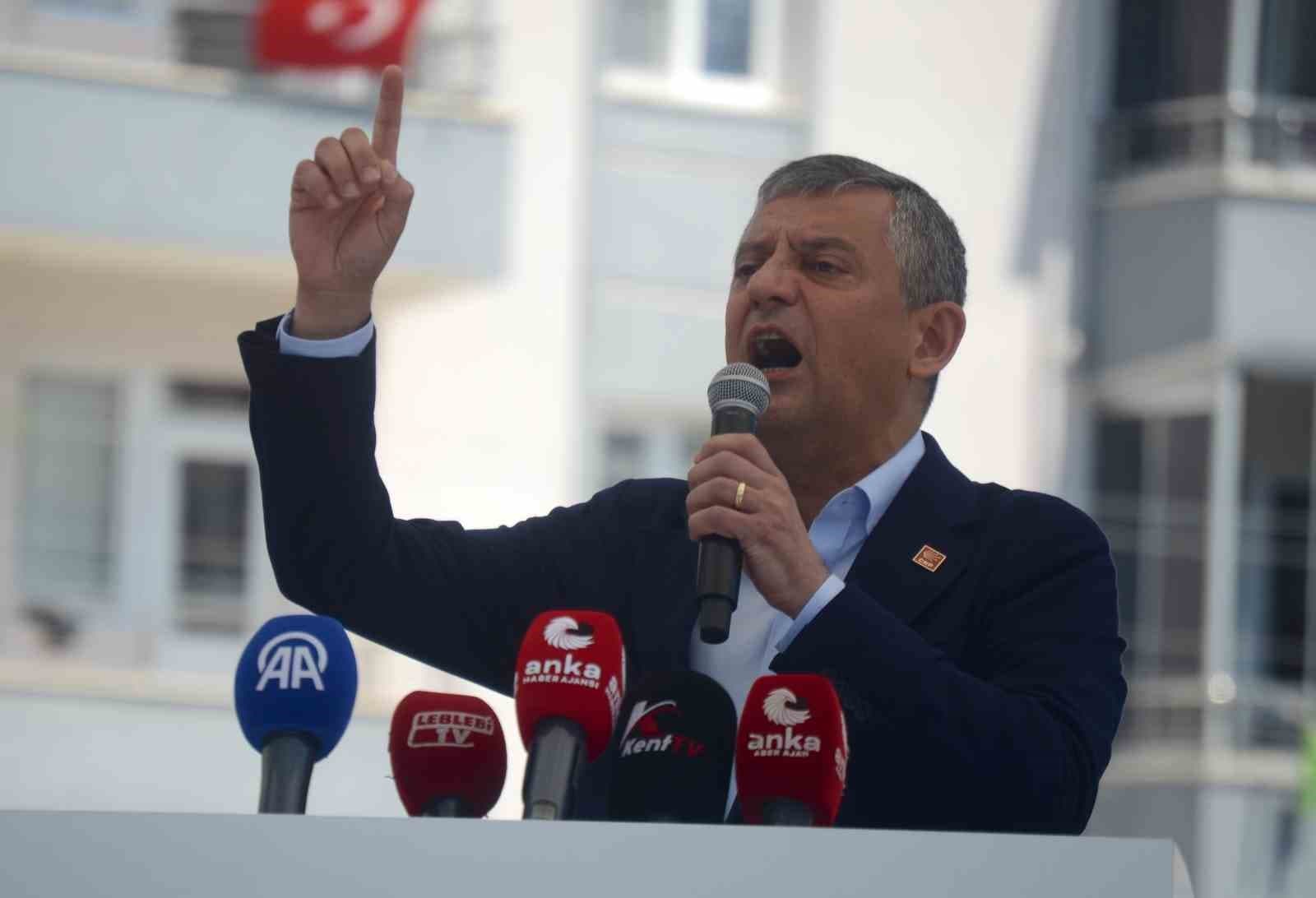 CHP Grup Başkanı Özgür Özel: "Gerekirse bu başı vereceğim ama onlara baş eğmeyeceğim"
