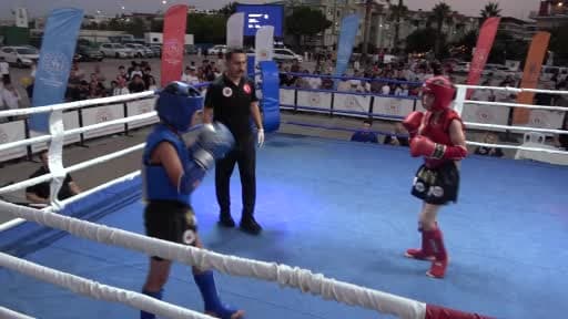 İller Arası Muay Thai Açık Hava Turnuvası Samsun’da başladı