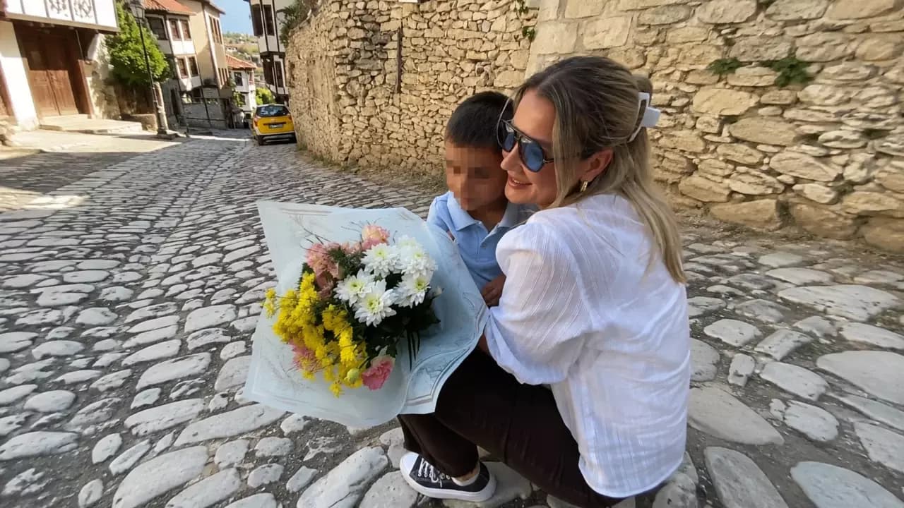 Kayıp Aras'a anne şefkati