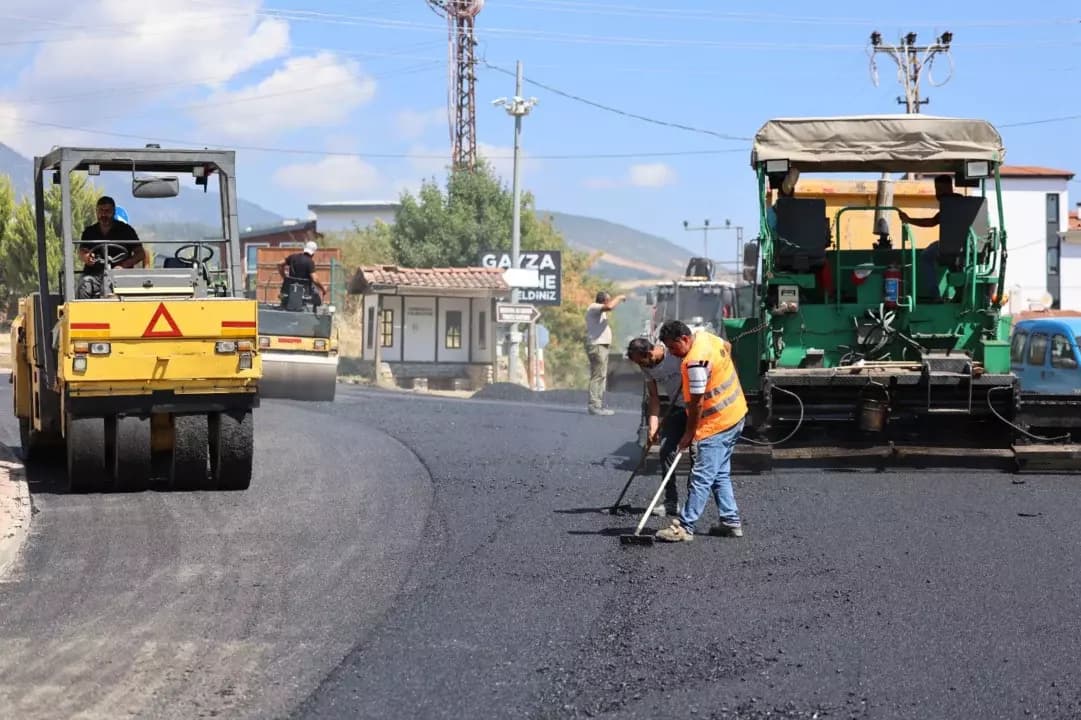 Safranbolu’da Yollar Yenileniyor: Hedef 30 Bin Ton Asfalt