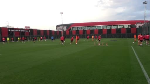 Burak Yılmaz: "İyi oyuncularımız var ama daha tam takım olamadığımızı düşünüyorum"