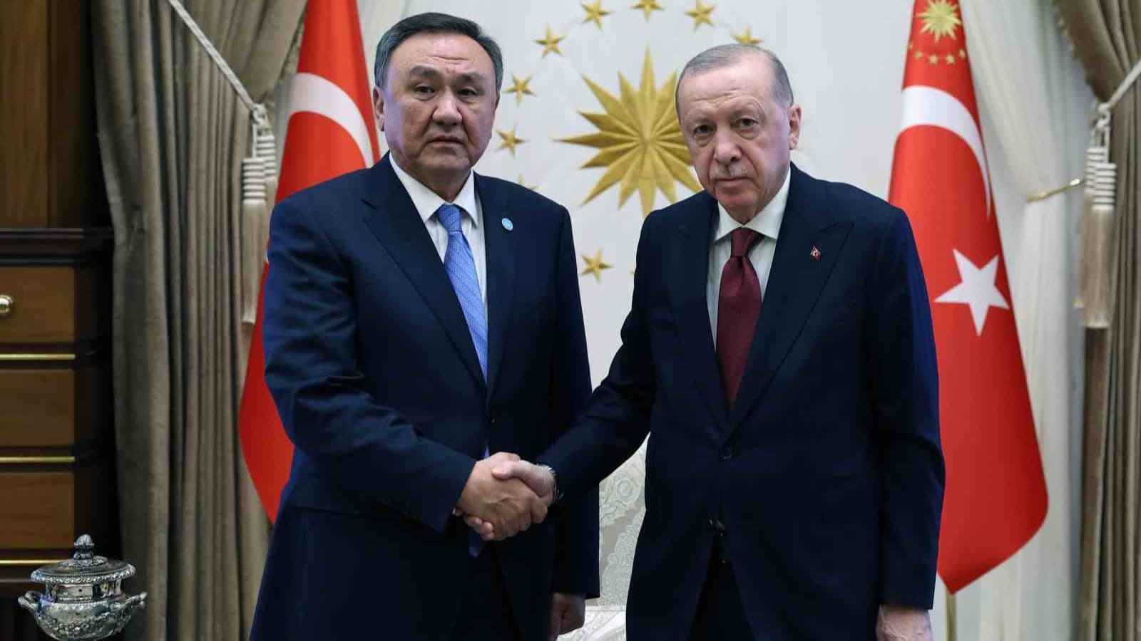 Cumhurbaşkanı Erdoğan, Türk Devletleri Teşkilatı Genel Sekreteri Ömüraliyev’i kabul etti