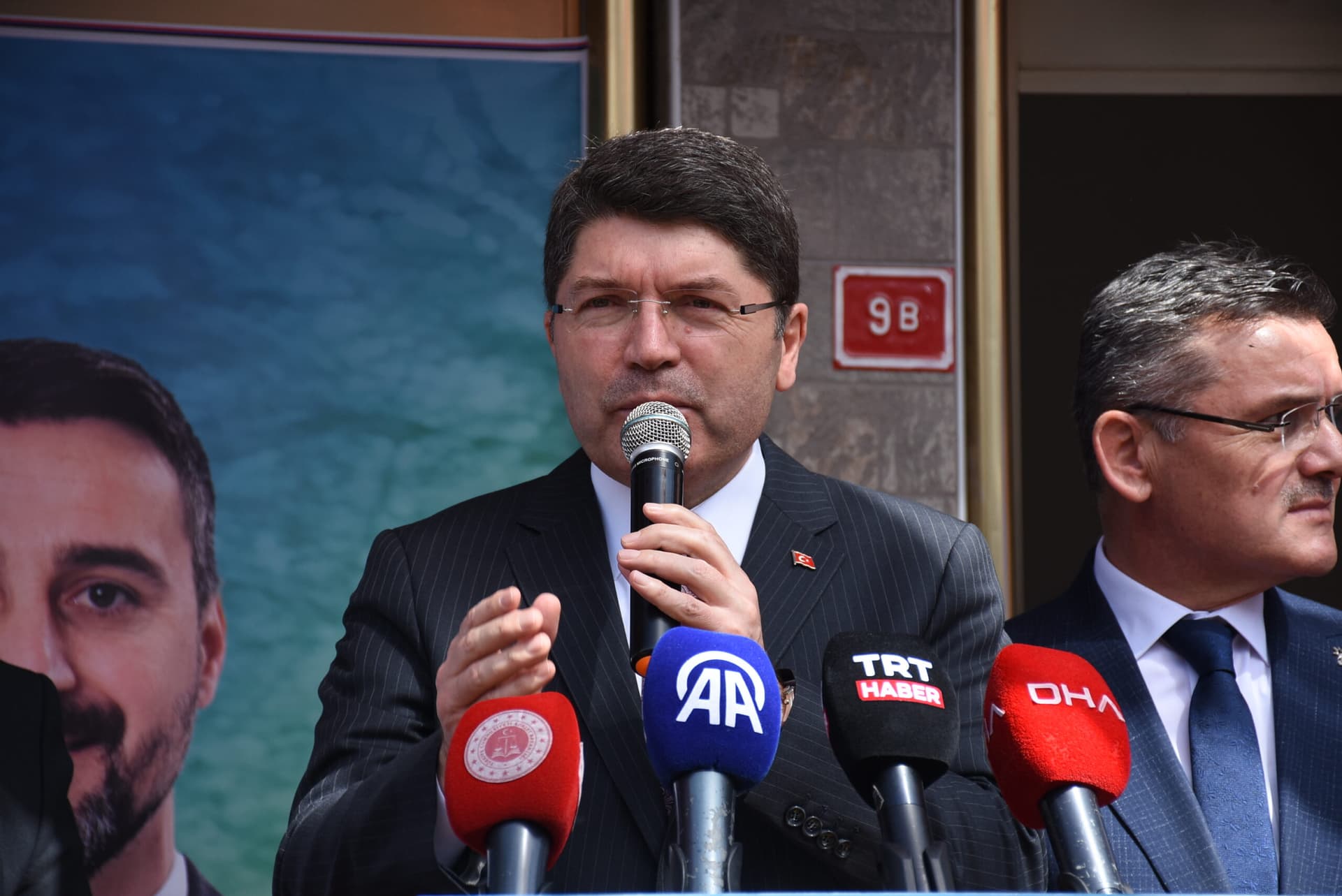 Adalet Bakanı Tunç, Bartın'da vatandaşlara hitap etti: