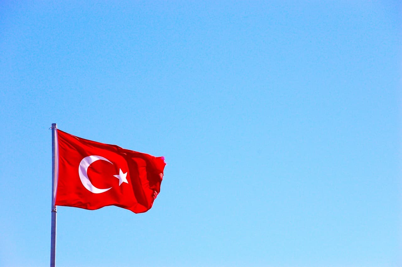 Ülker'den A Millilere "Memleket İçin Söyle" sürprizi