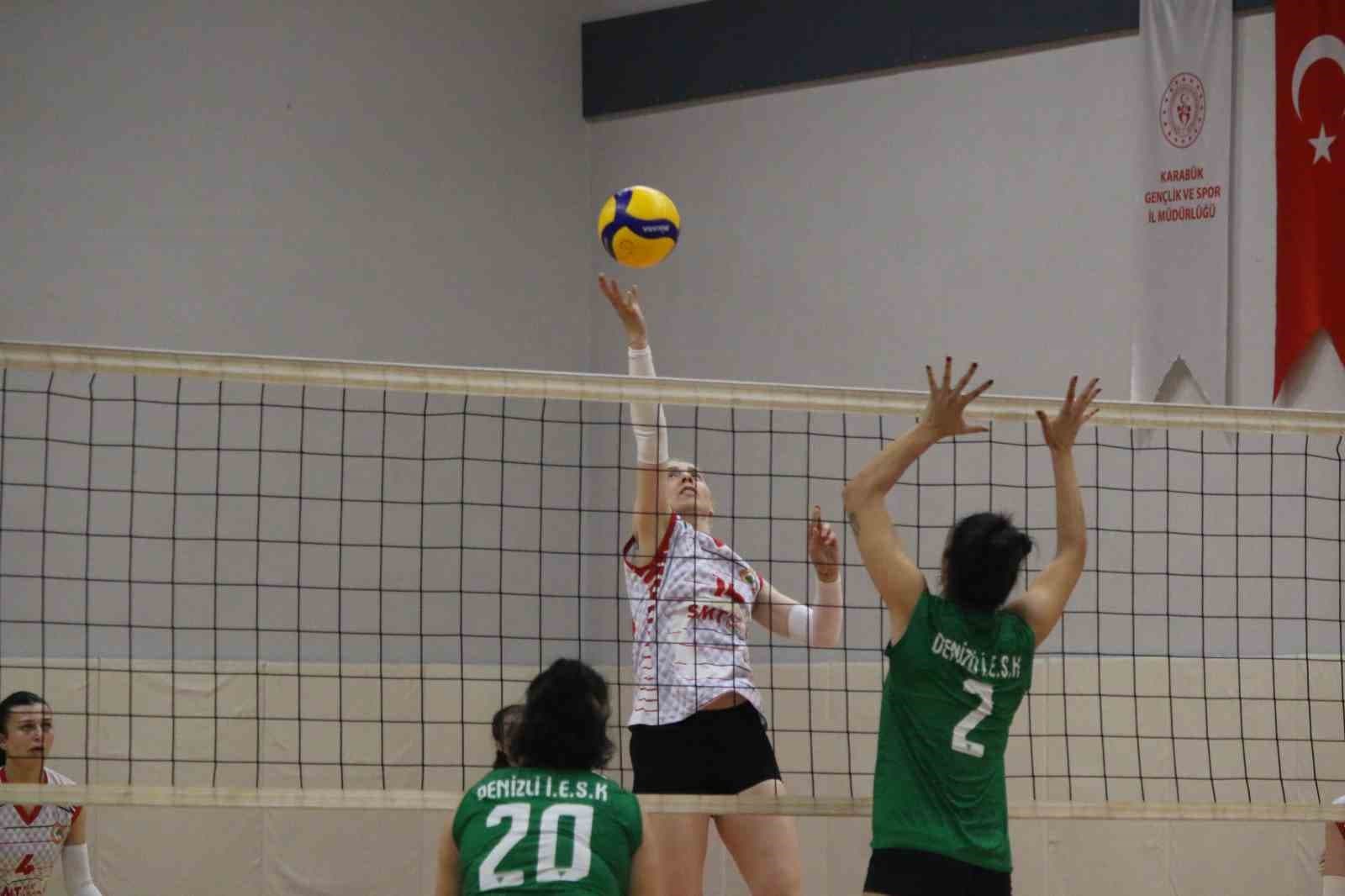 İşitme Engelliler Voleybol Şampiyonası, Karabük’te devam ediyor
