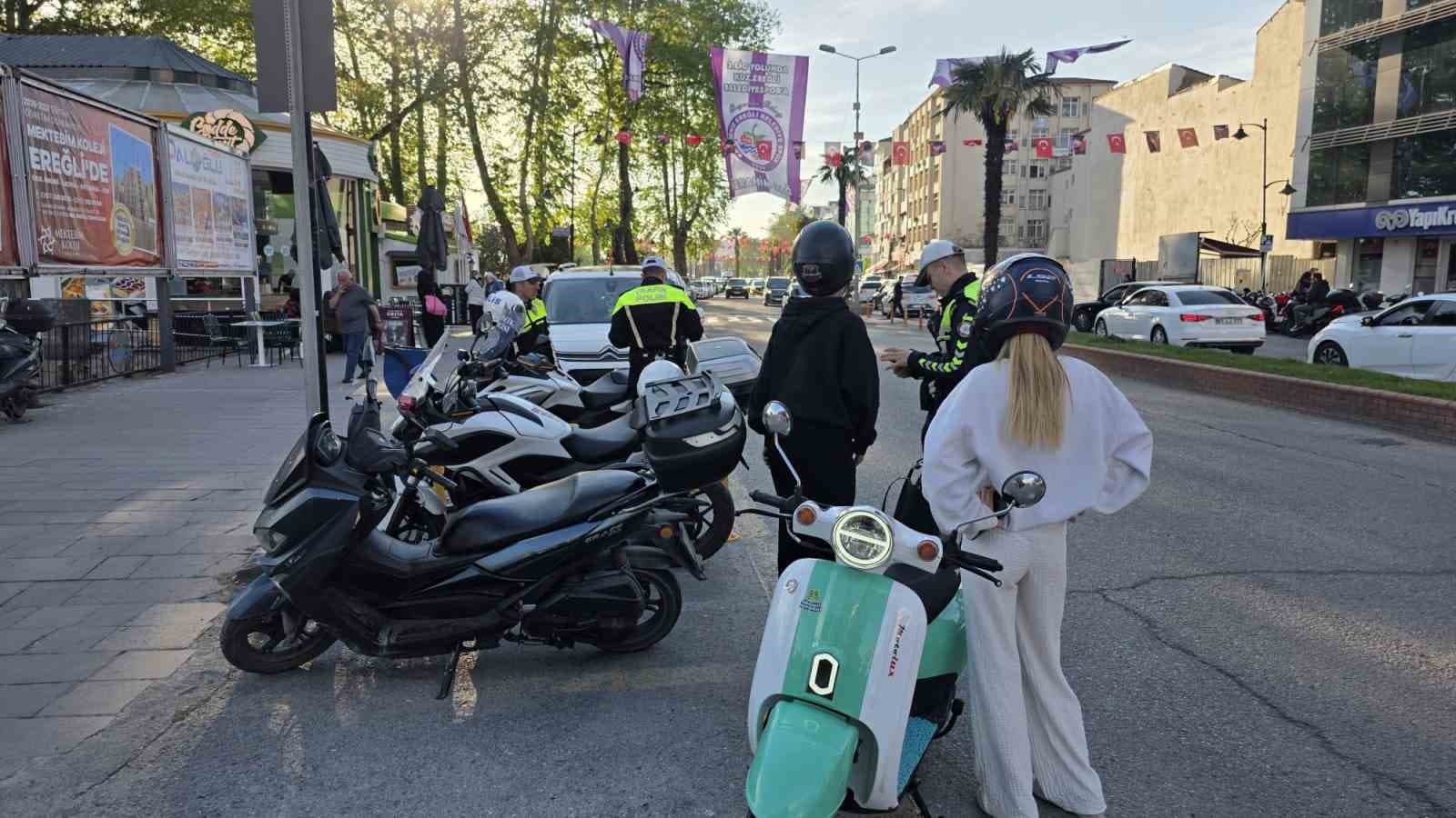 Ereğli’de motosiklet denetimi: Trafik ekipleri göz açtırmadı