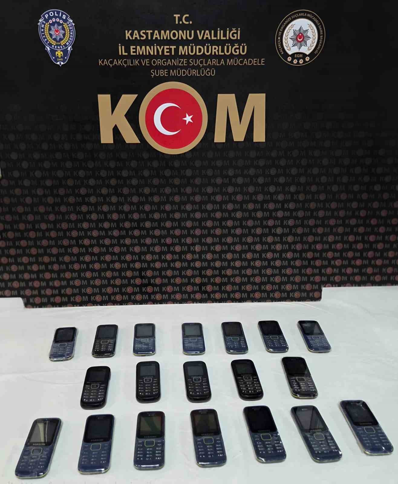 Kastamonu’da kaçak telefon operasyonu: 1 gözaltı