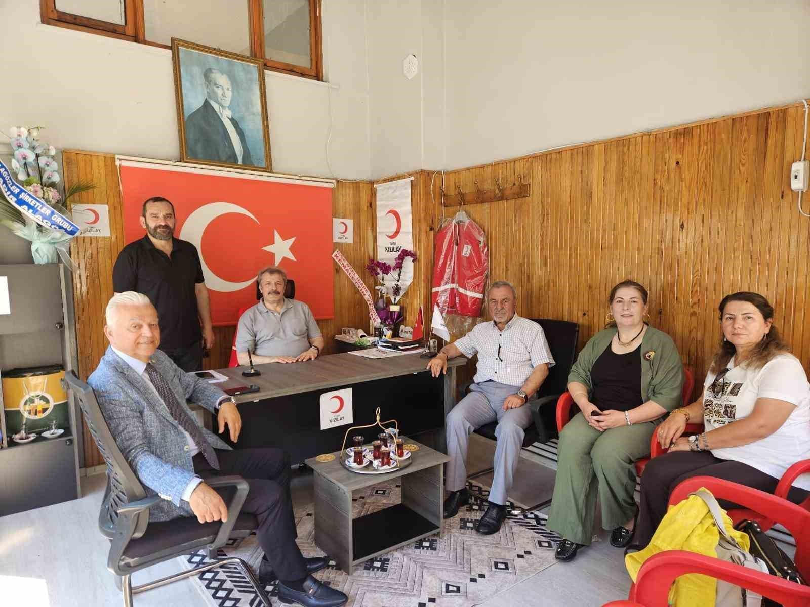 Çaycuma Kent Konseyi’nden Kızılay Şubesine Ziyaret