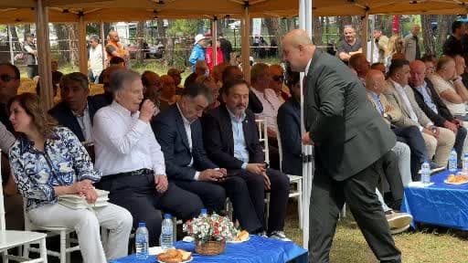 8. Aladağ Şenlikleri’nde Ayna ve Mahmut Tuncer rüzgarı esti