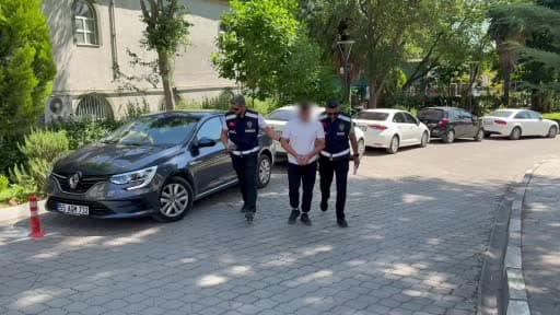 Eşine silah fotoğrafı gönderen koca gözaltına alındı
