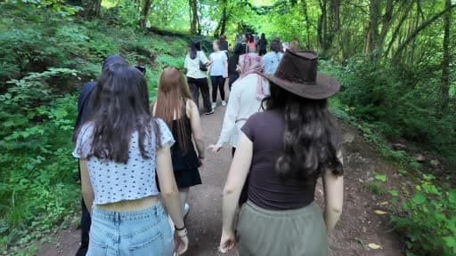 Gençler doğada kamp yaparak Düzce’yi keşfediyor
