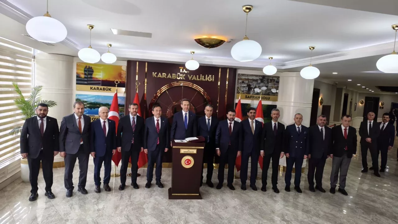 62737770 c71f 45e8 b3c7 a23c9aea5f7a